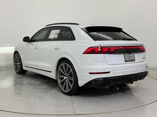 2026 Audi Q8 55 Prestige