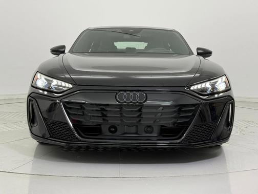 2026 Audi S e-tron GT Prestige quattro