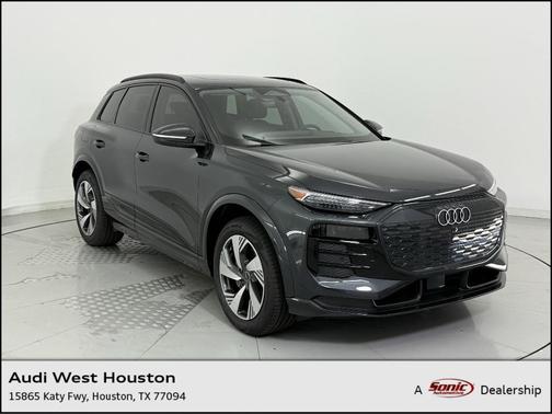 2025 Audi Q6 e-tron Premium Plus quattro