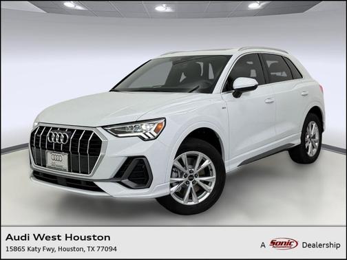 2025 Audi Q3 Premium 45 TFSI S line quattro Tiptronic