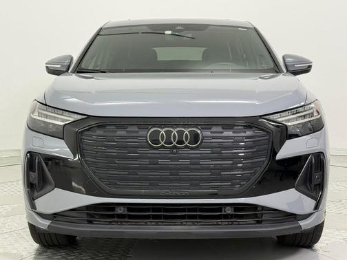 2023 Audi Q4 e-tron Prestige 50 quattro