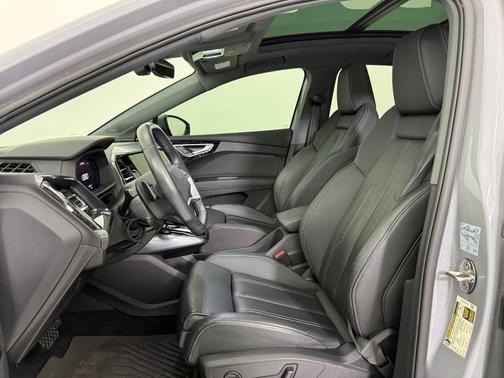 2023 Audi Q4 e-tron Prestige 50 quattro