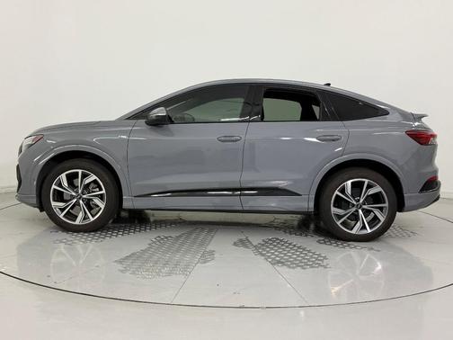 2023 Audi Q4 e-tron Prestige 50 quattro