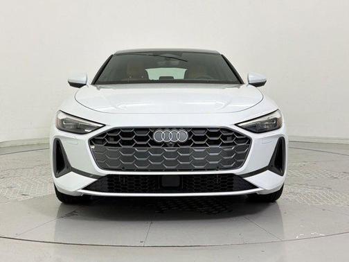 2Y2Y 2026 Audi A5 Premium TFSI quattro S tronic
