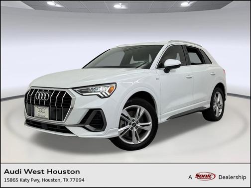 2022 Audi Q3 45 S line Premium Plus