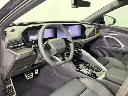 Tambora Gray Metallic 2026 Audi SQ5 3.0T Premium Plus