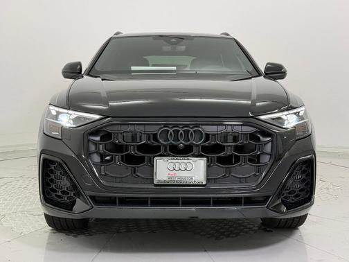 2026 Audi Q8 55 Premium Plus