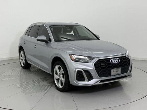 2025 Audi Q5 45 S line Premium Plus