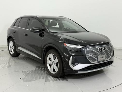 2024 Audi Q4 e-tron Premium Plus 55 quattro