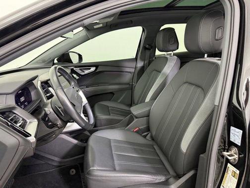 2024 Audi Q4 e-tron Premium Plus 55 quattro