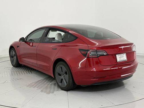 2022 Tesla Model 3 Standard Range
