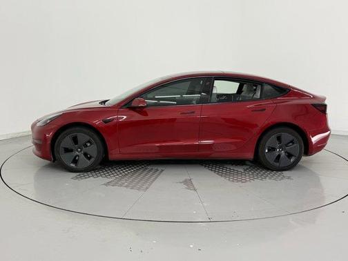 2022 Tesla Model 3 Standard Range