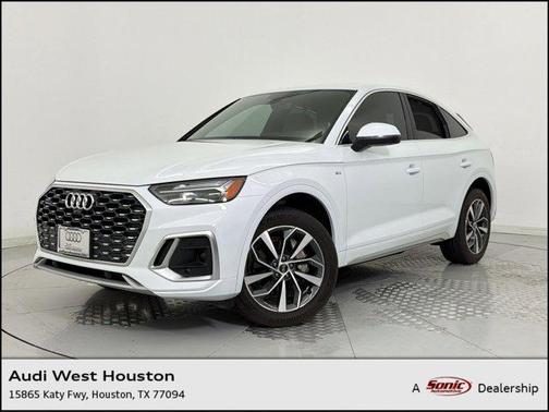 Glacier White Metallic 2023 Audi Q5 45 S line Premium Plus
