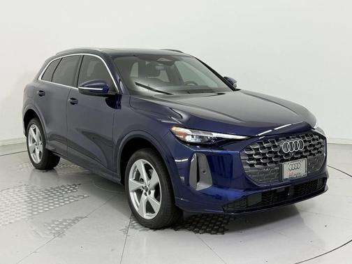 2025 Audi Q5 Premium Plus