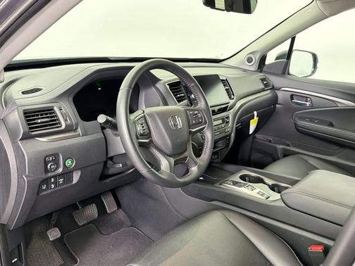 Gray 2025 Honda Ridgeline RTL