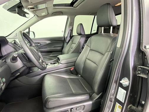 Gray 2025 Honda Ridgeline RTL