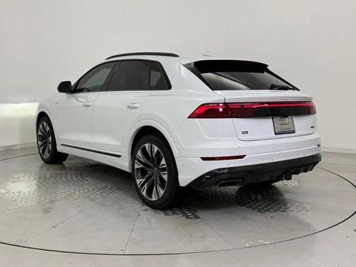 2026 Audi Q8 55 Premium Plus