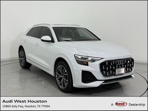 2025 Audi Q8 55 Premium