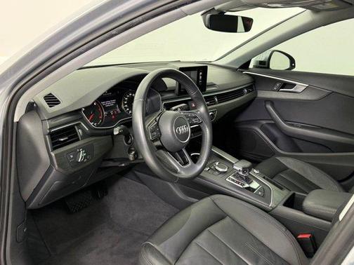 2019 Audi A4 40 Titanium Premium