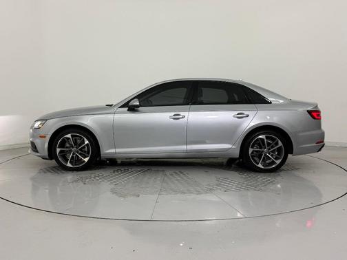 2019 Audi A4 40 Titanium Premium