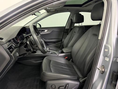 2019 Audi A4 40 Titanium Premium