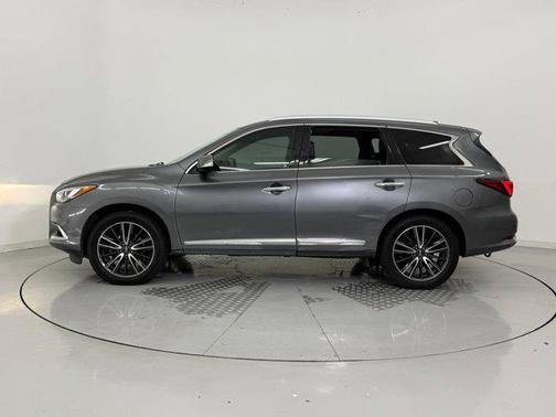 2016 INFINITI QX60 Base