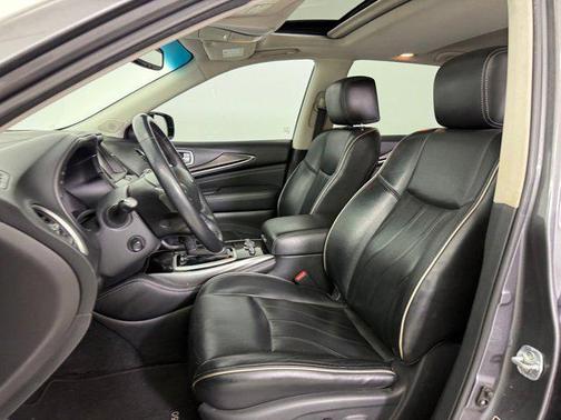 2016 INFINITI QX60 Base