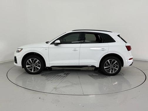 2024 Audi Q5 45 S line Premium