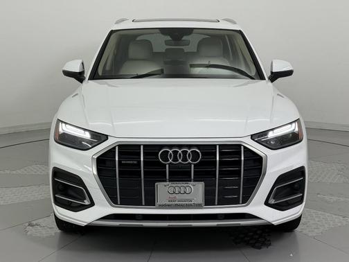 2022 Audi Q5 40 Premium Plus