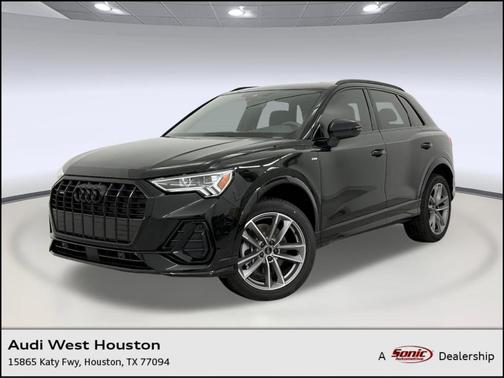 2025 Audi Q3 Premium 45 TFSI S line quattro Tiptronic