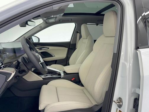 Glacier White Metallic 2026 Audi Q5 Prestige TFSI quattro S tronic