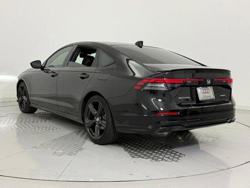 2023 Honda Accord Hybrid Sport-L