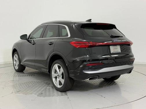 2025 Audi Q5 Premium Plus TFSI quattro S tronic