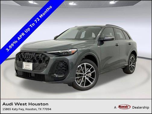 Daytona Gray Metallic 2026 Audi Q5 Premium Plus TFSI quattro S tronic