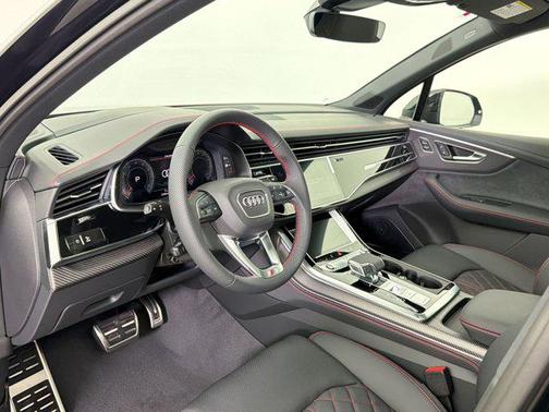 0E0E 2026 Audi Q7 55 Prestige