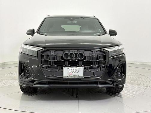 Mythos Black Metallic 2026 Audi Q7 55 Prestige