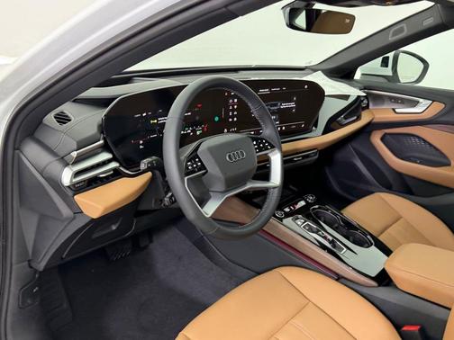 2025 Audi A5 Premium Plus TFSI quattro S tronic