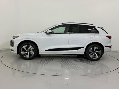 2025 Audi Q6 e-tron Premium Plus quattro