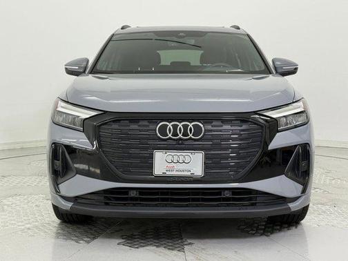2024 Audi Q4 e-tron Premium Plus 55 quattro