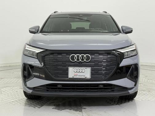 2024 Audi Q4 e-tron Premium Plus 55 quattro
