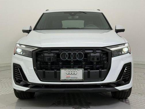 2026 Audi Q7 55 Premium Plus