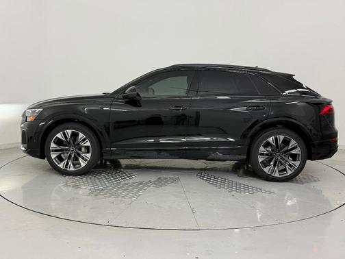 2026 Audi Q8 55 Premium Plus
