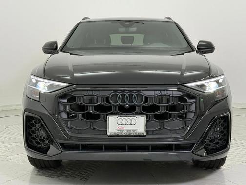 2026 Audi Q8 55 Premium Plus