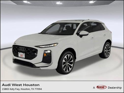Arkona White 2026 Audi Q3 TFSI quattro S tronic