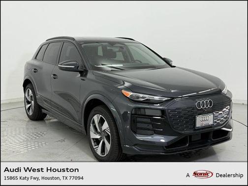 2025 Audi Q6 e-tron Premium quattro