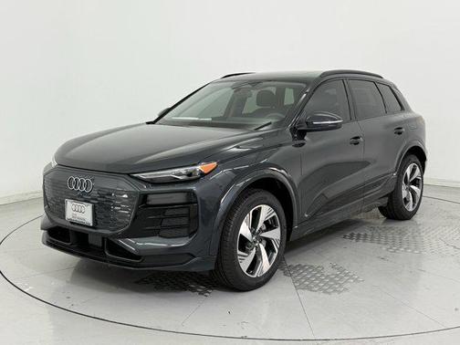 2025 Audi Q6 e-tron Premium quattro