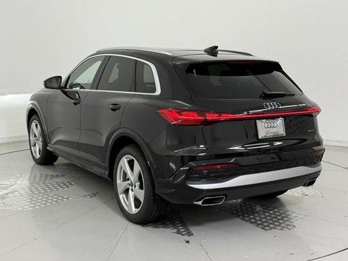 2025 Audi Q5 Prestige TFSI quattro S tronic
