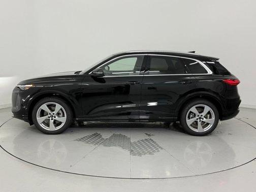 2025 Audi Q5 Prestige TFSI quattro S tronic