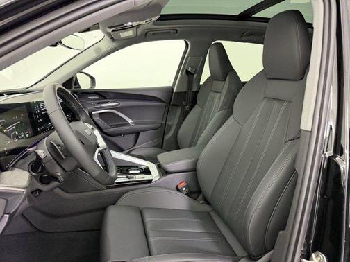 2025 Audi Q5 Prestige TFSI quattro S tronic