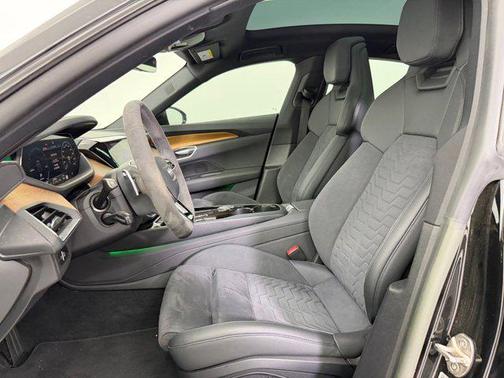 2023 Audi e-tron GT Premium Plus quattro